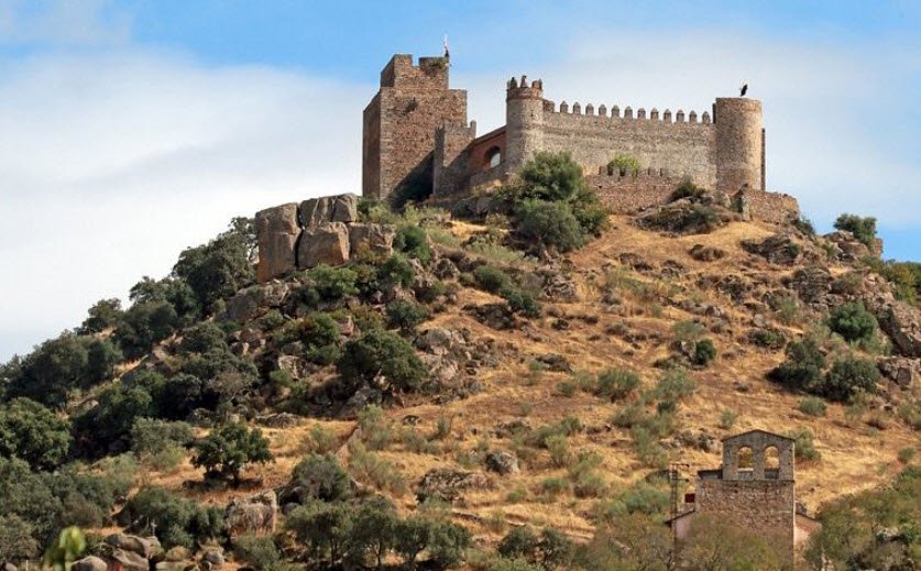 Castillo Burguillos del Cerro, Spain